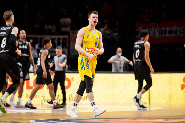 轻松过关斩 轻松过关斩