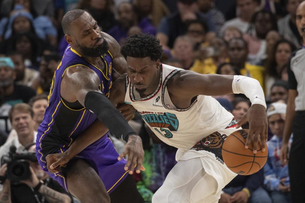 坚持不懈的 坚持不懈的