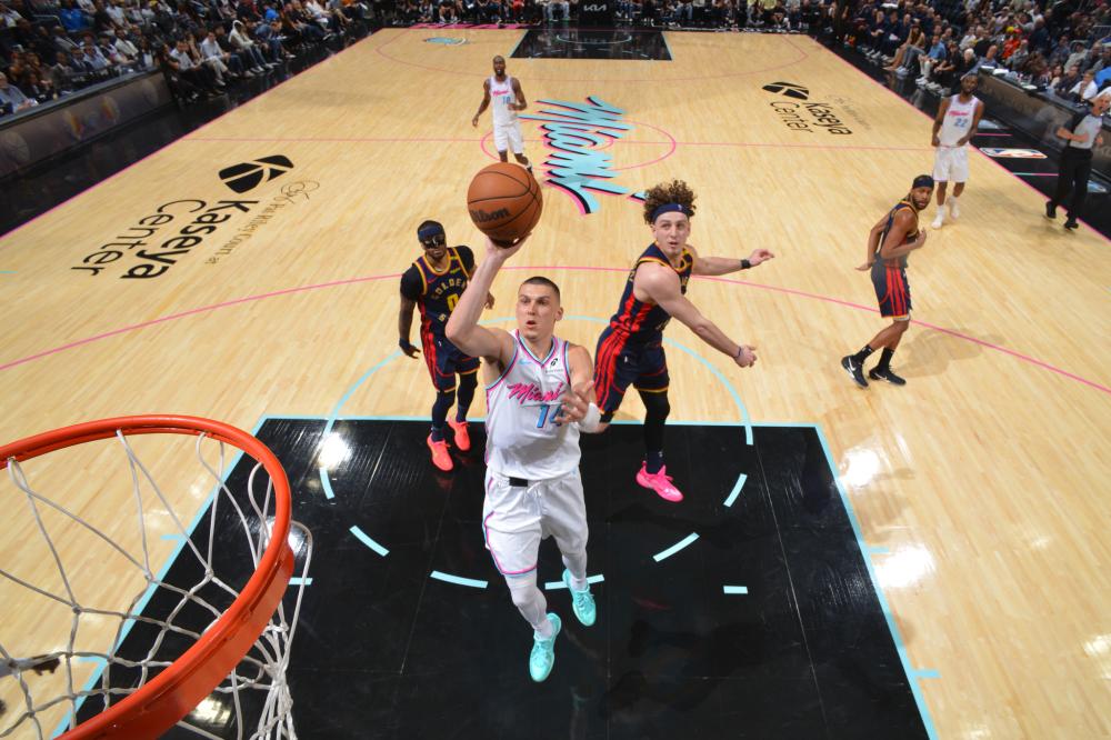 但哈登与队 但哈登与队